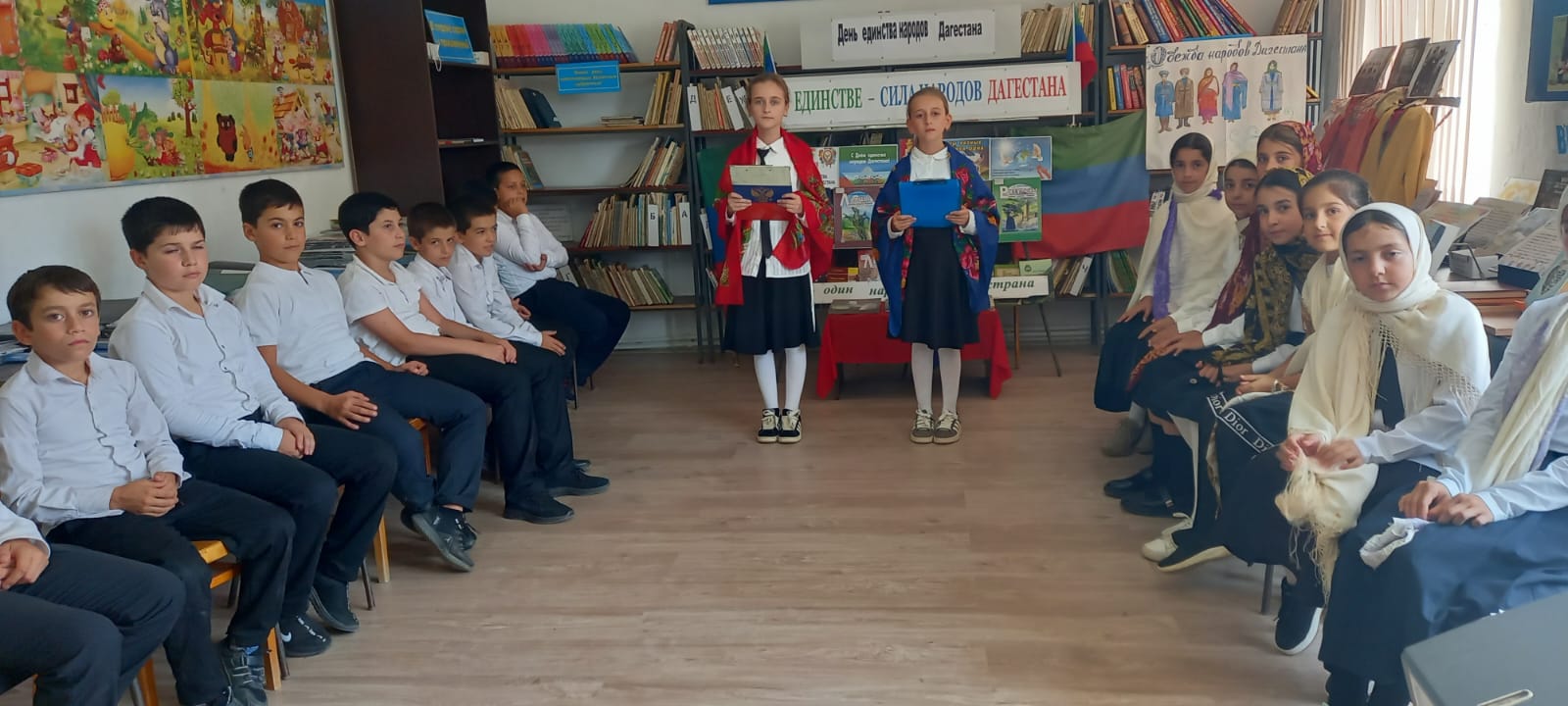 Литературный вечер &amp;quot;Поэты о Дагестане &amp;quot; посвященный &amp;quot;Дню единства народов Дагестана&amp;quot;.